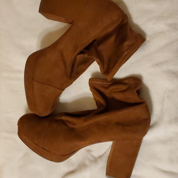 Forever21 Stretch Ankle Suede Boots Knit Block Heeled Slip-on Sock Booties 10 - Picture 6 of 8